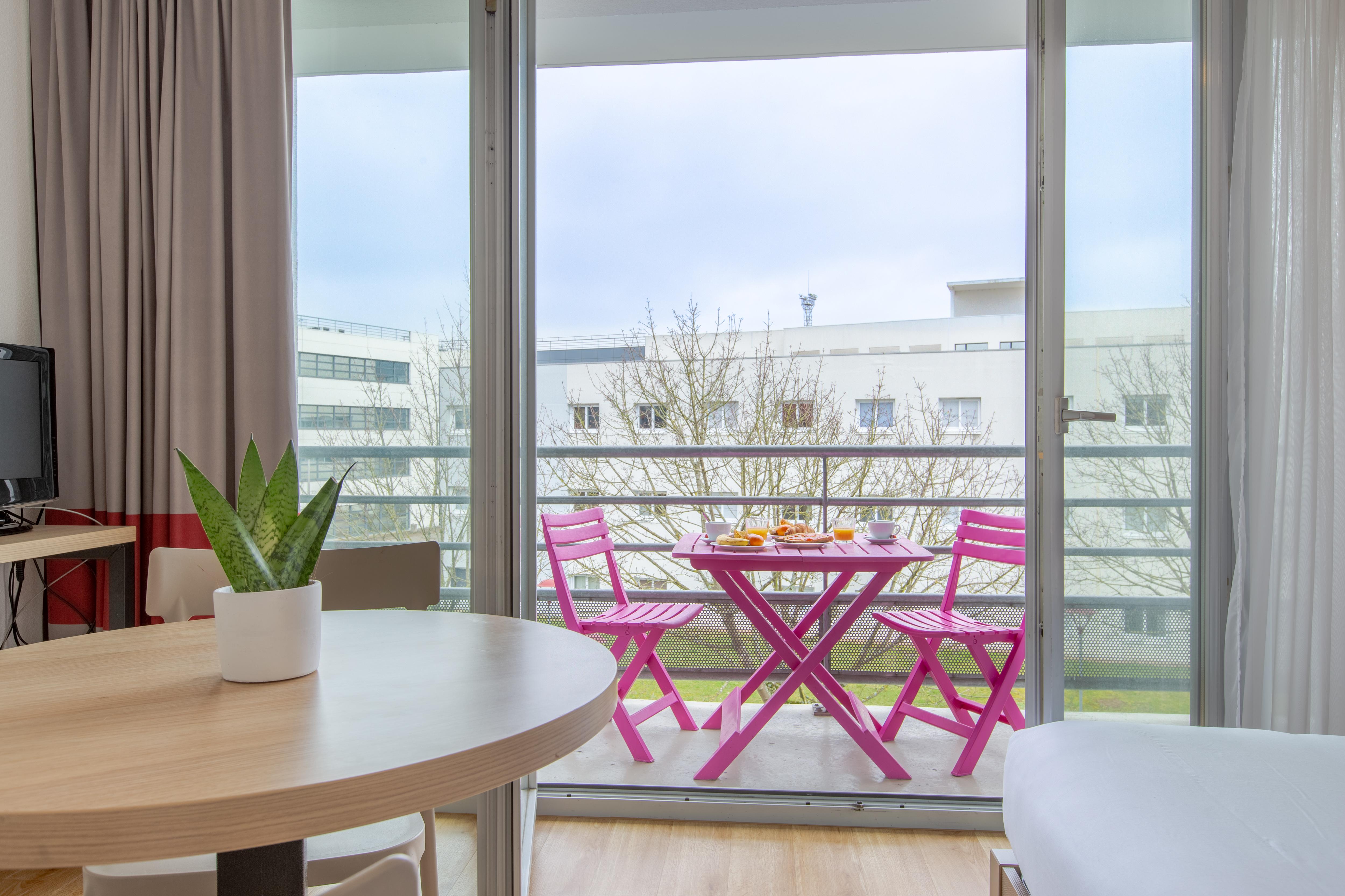 Comfort Aparthotel Le Mans Ngoại thất bức ảnh